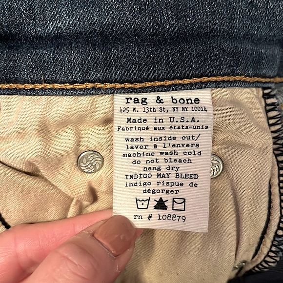 RAG & BONE Destroyed Skinny Jean // Size 25 - Picture 13 of 13